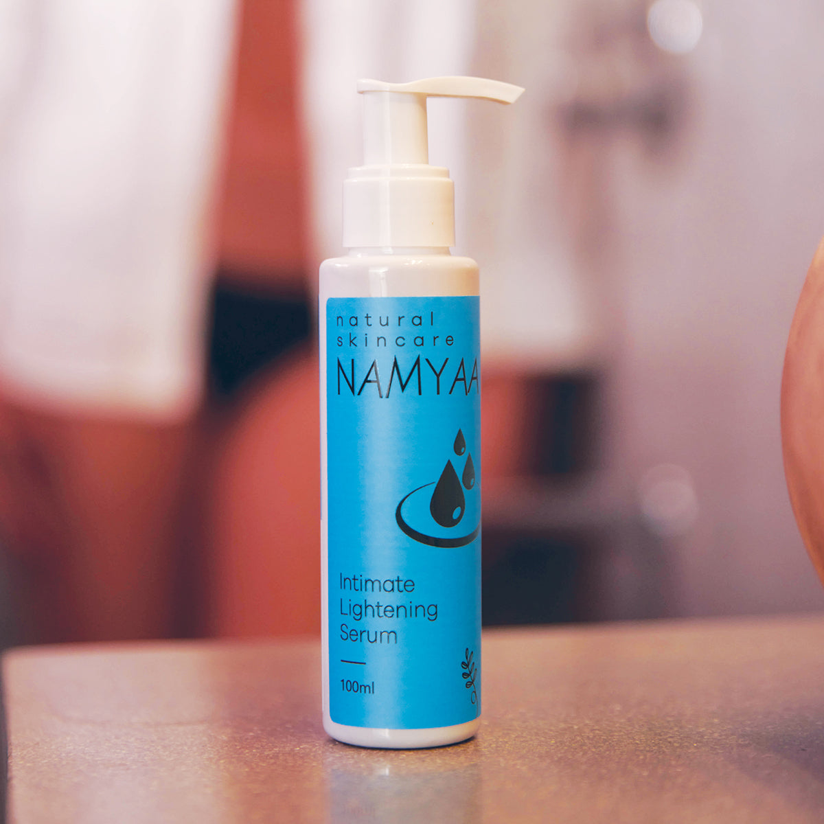 Intimate Lightening Serum