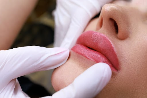 Lip Swelling: Causes and Treatments